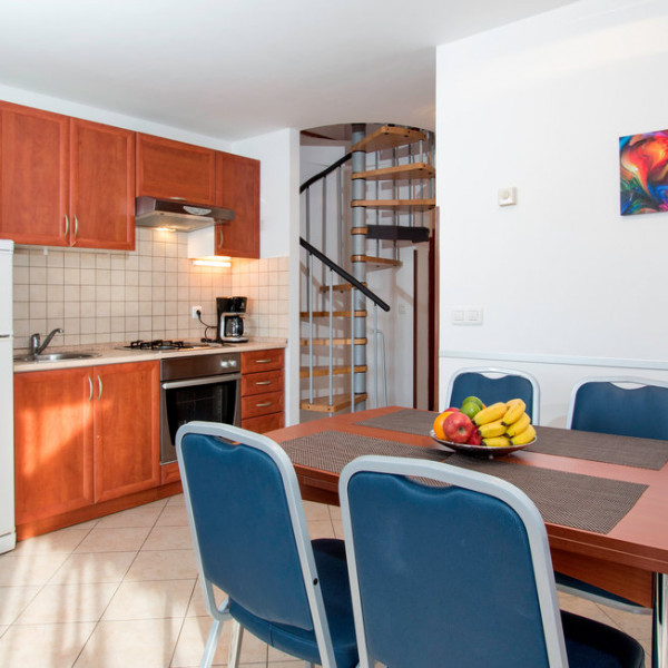 Das Wohnzimmer, Oliva Holiday Apartment, Istriana House & Oliva Holiday Apartment - Appartement en Vakantiehuis met Zwembaden, Volme, Istrië Rijeka